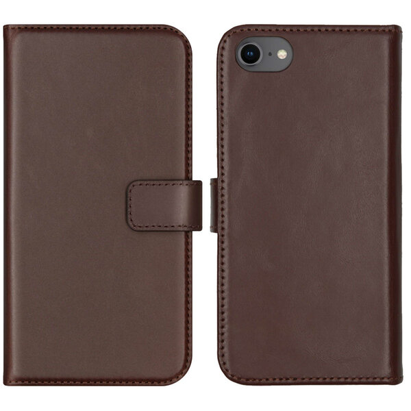 Selencia - Genuine Leather Bookcase voor Apple iPhone SE (2022 / 2020) / 8 / 7 / 6(s) - Brown