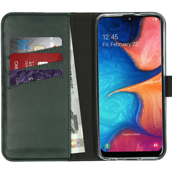 Selencia - Genuine Leather Bookcase voor Samsung Galaxy A20e - Green