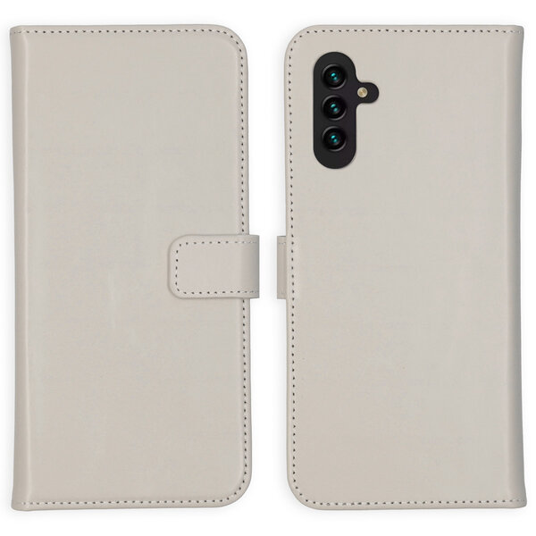 Selencia - Genuine Leather Bookcase voor Samsung Galaxy A13 (5G) / A04s - Greige