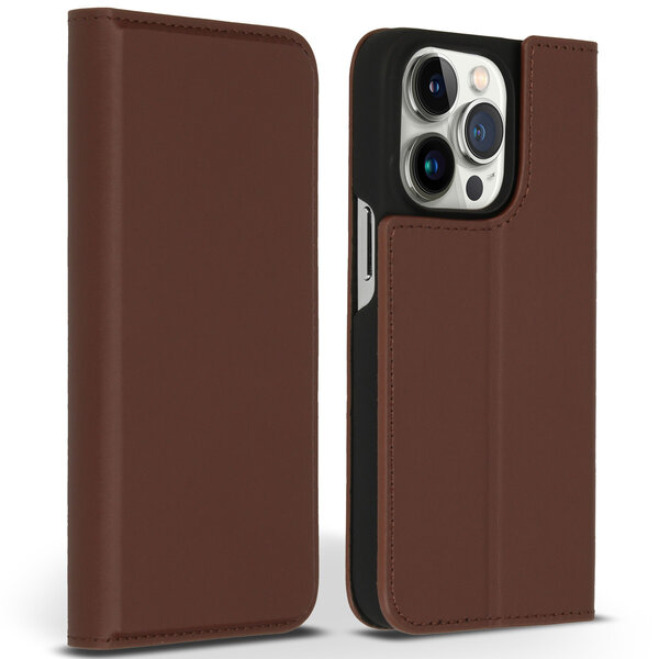 Accezz - Premium Leather Slim Bookcase voor Apple iPhone 14 Pro - Brown