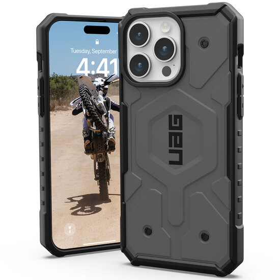 UAG - Pathfinder Backcover MagSafe voor Apple iPhone 15 Pro Max - Silver