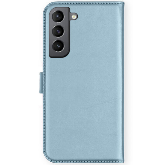 Selencia - Genuine Leather Bookcase voor Samsung Galaxy S21 FE - Light Blue