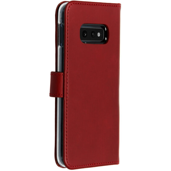 Selencia - Genuine Leather Bookcase voor Samsung Galaxy S10e - Red