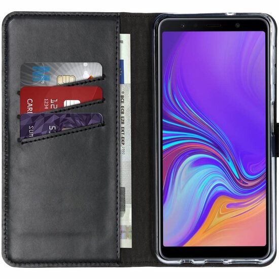 Selencia - Genuine Leather Bookcase voor Samsung Galaxy A7 (2018) - Black