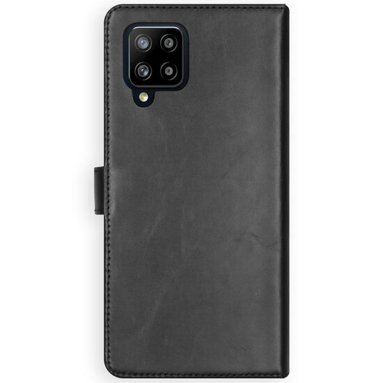 Selencia - Genuine Leather Bookcase voor Samsung Galaxy A42 - Black