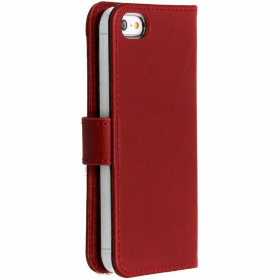 Selencia - Genuine Leather Bookcase voor Apple iPhone SE / 5 / 5s - Red