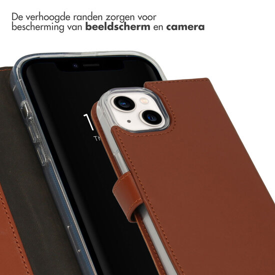 Selencia - Genuine Leather Bookcase voor Apple iPhone 14 - Light Brown