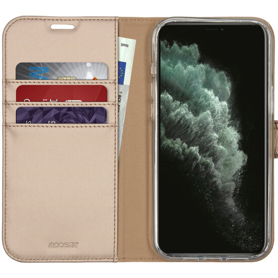 Accezz - Wallet Softcase Bookcase voor Apple iPhone 12 Pro Max - Gold