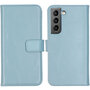 Selencia - Genuine Leather Bookcase voor Samsung Galaxy S22 - Light Blue