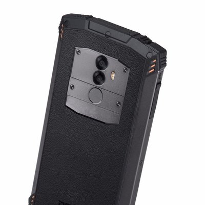 Doogee S55 Lite 5,5 inch Android 8.0 Quad Core 5500mAh 2GB/16GB Oranje