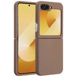 Accezz - Liquid Silicone Backcover met MagSafe voor Samsung Galaxy Z Flip 6 - Light Brown